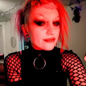 Meet your Posher, Faith